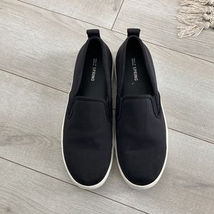 Call it Spring slip on sneakers size 9